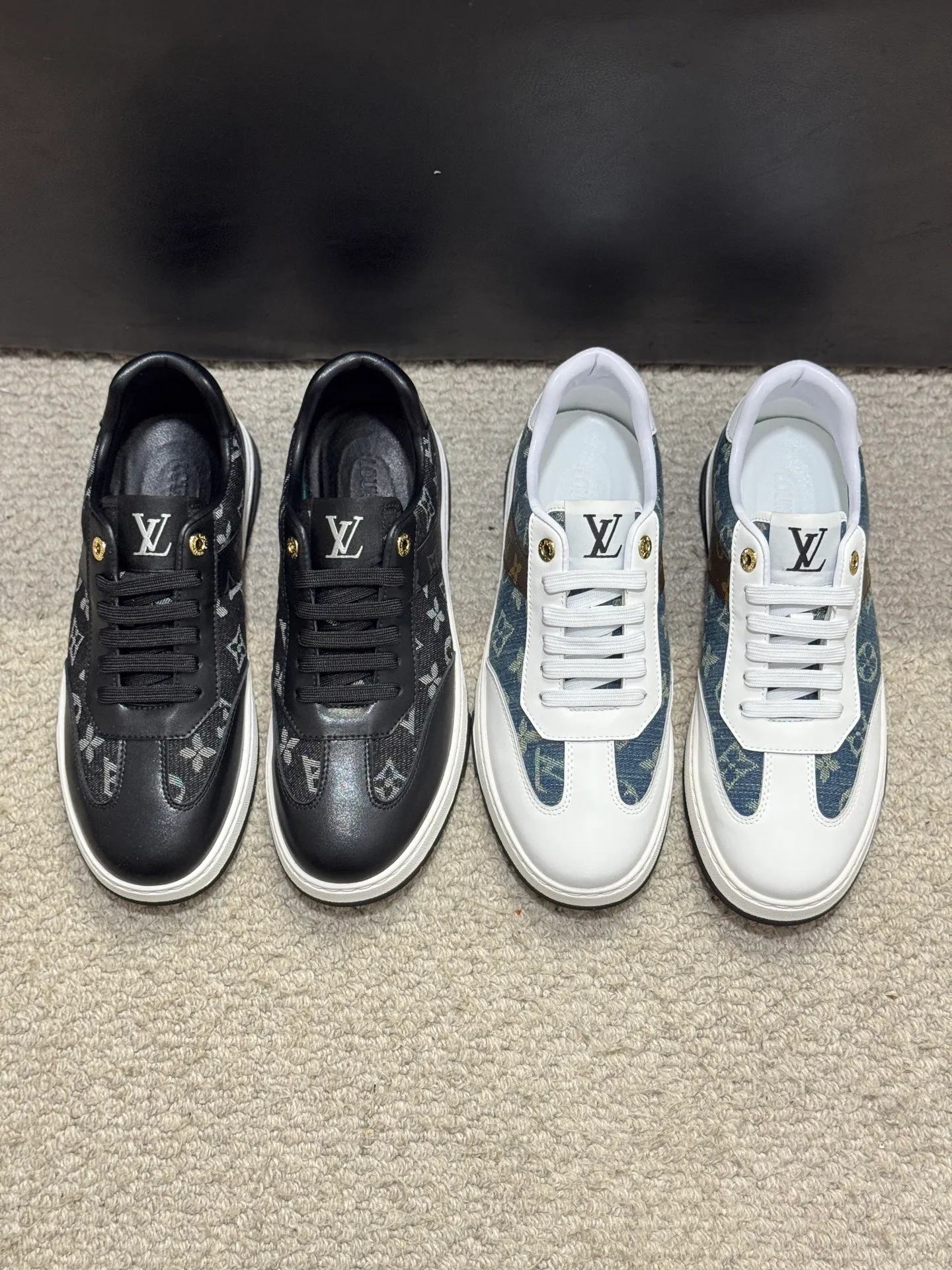 Men's shoes 💰400 [New style] 🐛🐛Top original order - Louis Vuitton®️ Trendy and fashionable yet low-key men's casual shoes, uppers made of LV denim spliced ​​with cowhide, comfortable and breathable, sheepskin lining, original rubber outsole, two colors available ~ a must-have for stylish men. Size: 38-44 (45 customized